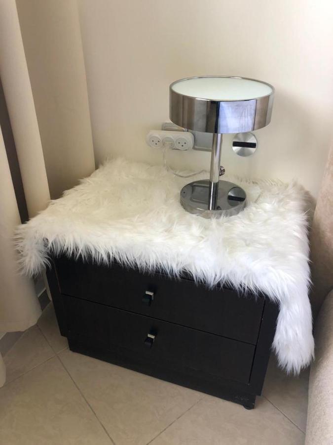 Sky Home Luxury Apartment With Sea View 바트얌 외부 사진